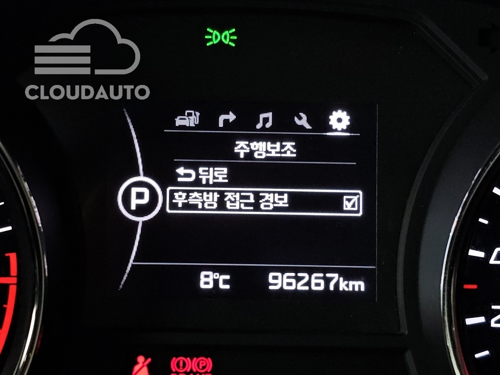 2018 Kia Carnival Gasoline 7 - Image 16