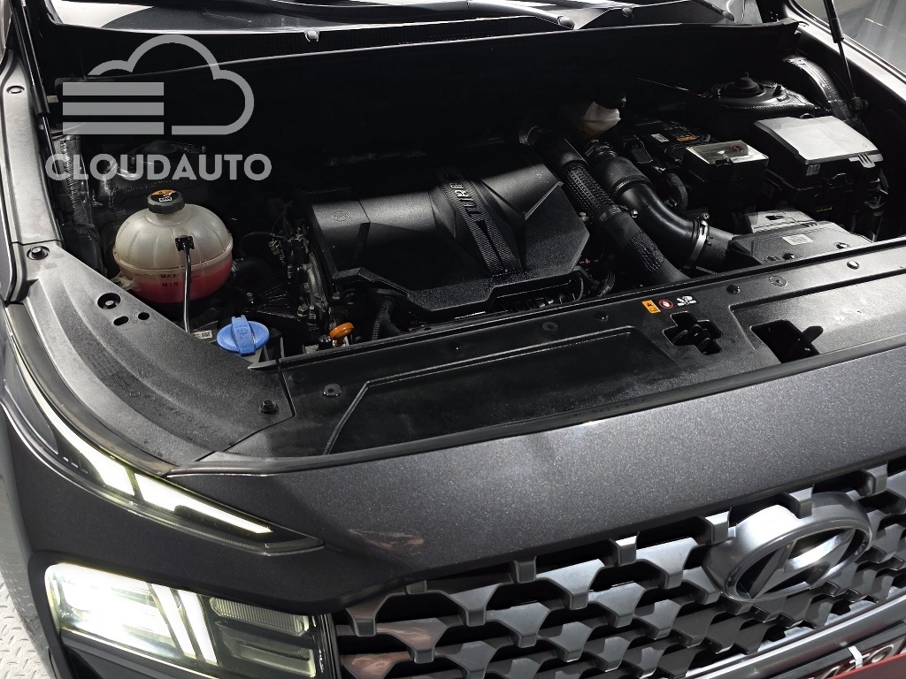 2021 Hyundai Santa Fe Gasoline 2.5T 2WD - Image 6