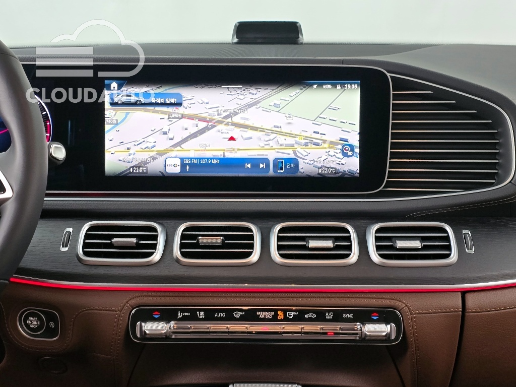 2025 Mercedes-Benz GLE GLE450 4MATIC - Image 15