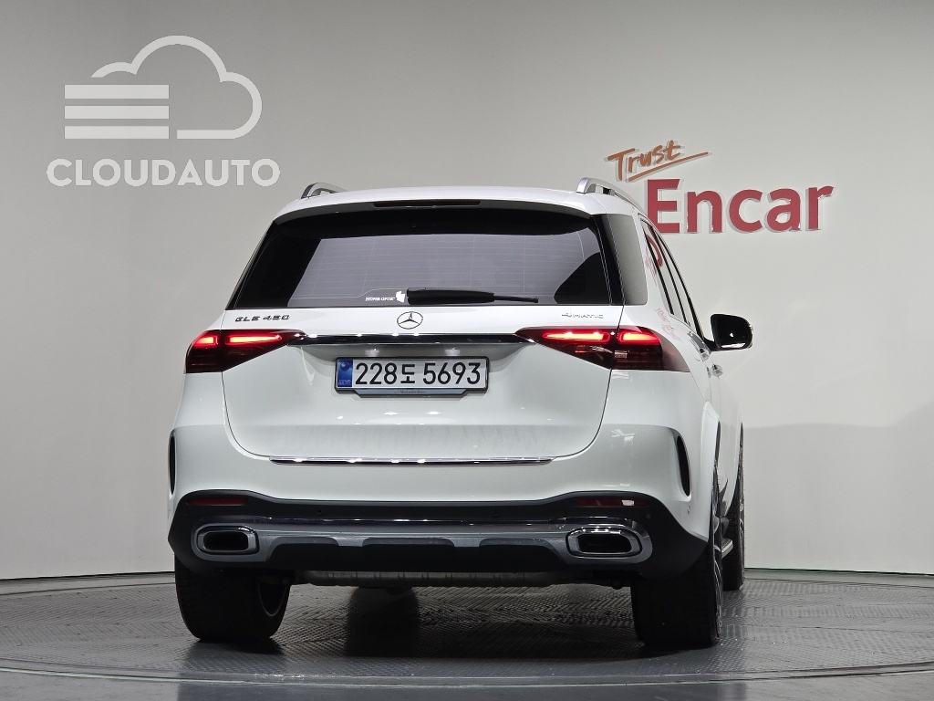 2025 Mercedes-Benz GLE GLE450 4MATIC - Image 4