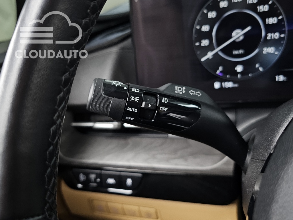 2021 Kia Carnival 9 Signature - Image 18