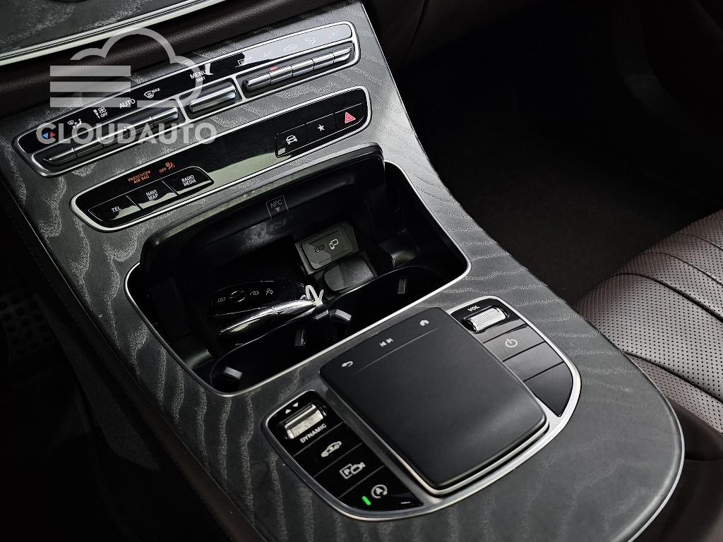 2021 Mercedes-Benz CLS CLS450 4MATIC AMG Line - Image 19