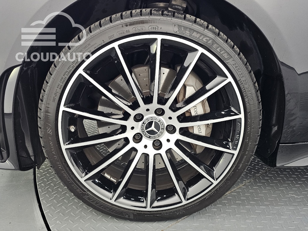 2021 Mercedes-Benz CLS CLS450 4MATIC AMG Line - Image 5