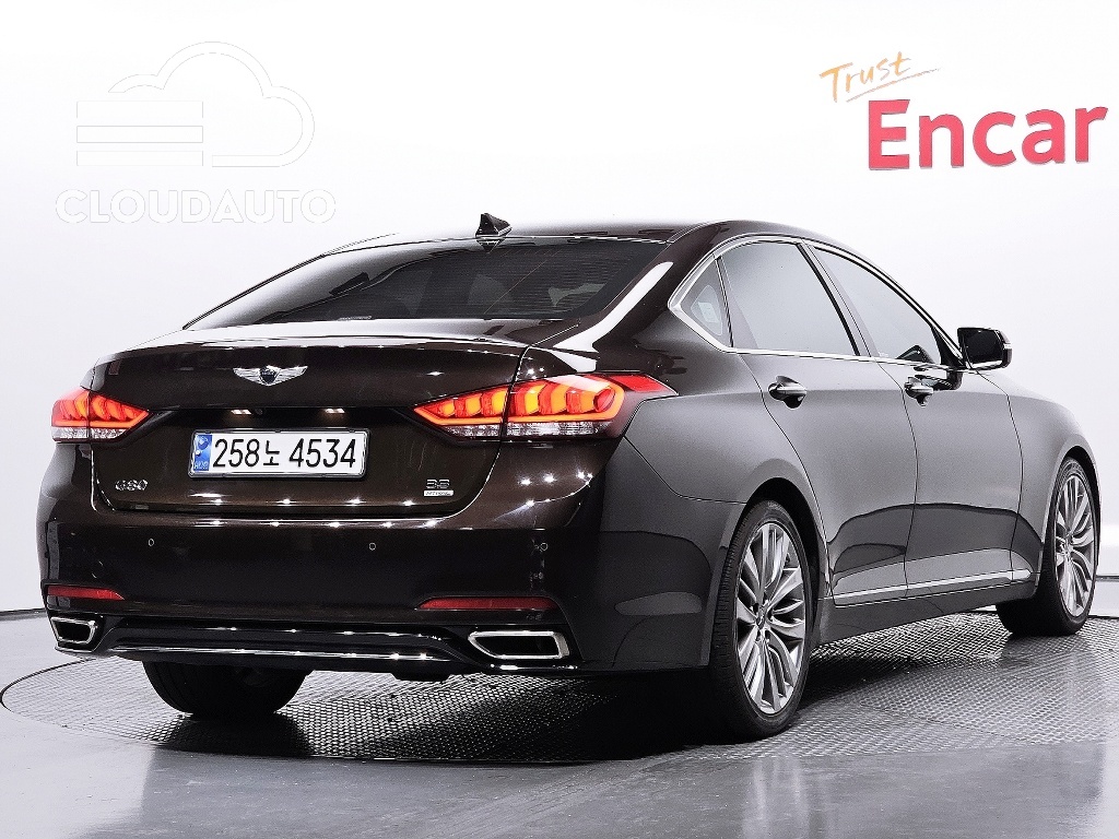 2018 Genesis G80 3.3 GDI AWD - Image 2