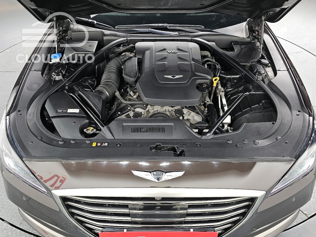 2018 Genesis G80 3.3 GDI AWD - Image 6
