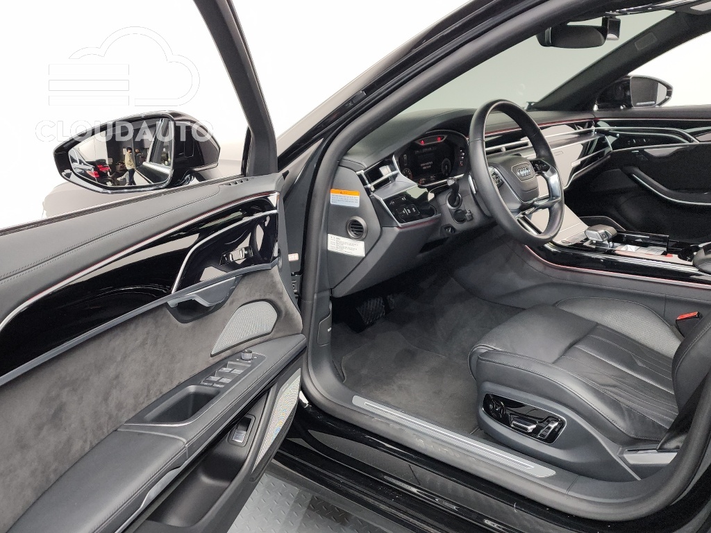 2021 Audi A8 55 TFSI LWB - Image 10