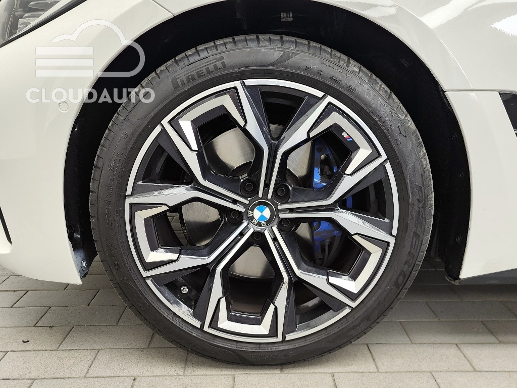2024 BMW 4 Series 420i M Sports Coupe - Image 5