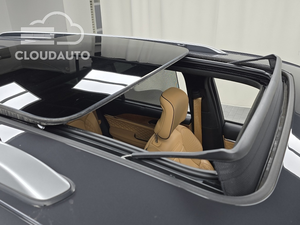 2023 Jeep Grand Cherokee 4xe - Image 18