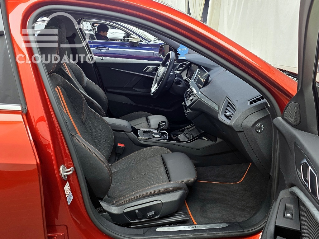 2021 BMW 1 Series 118d Sports - Image 11