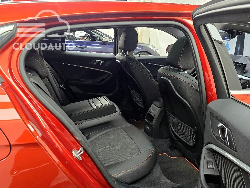 2021 BMW 1 Series 118d Sports - Image 12