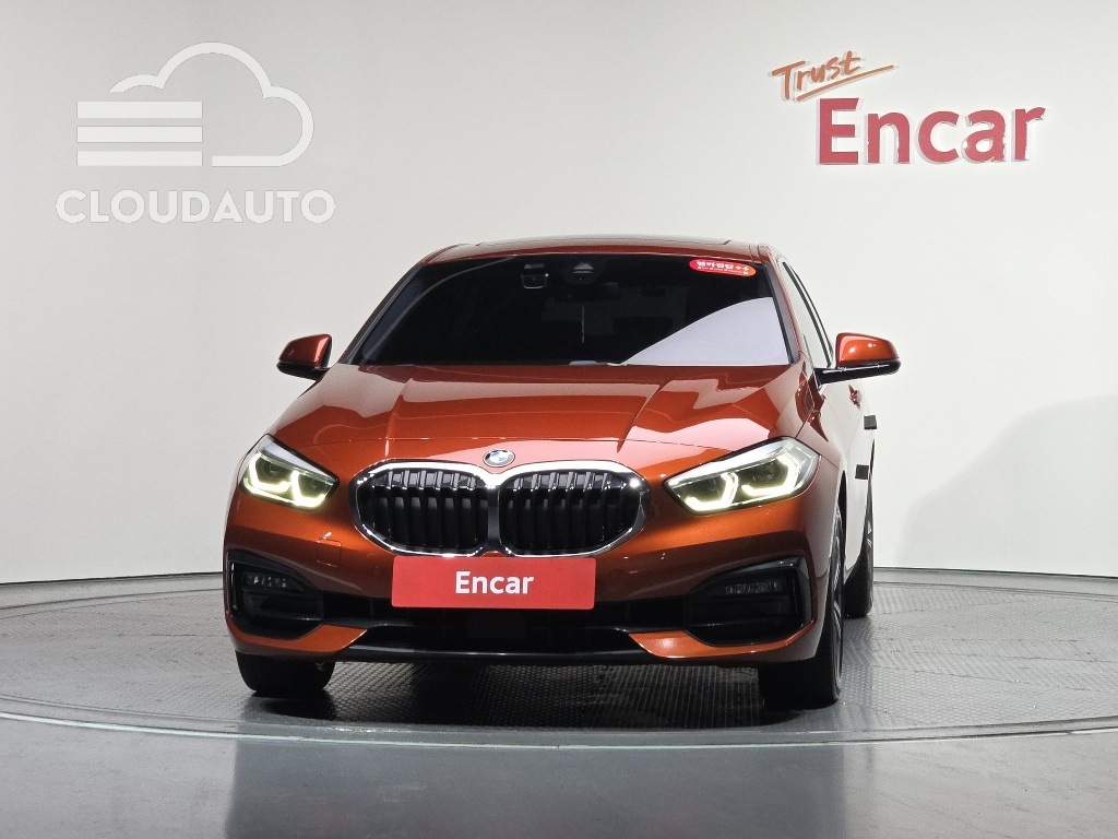 2021 BMW 1 Series 118d Sports - Image 3