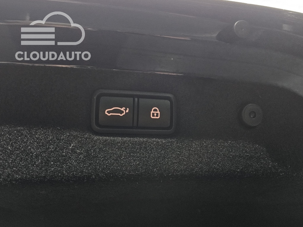2019 Genesis G70 2.0T - Image 20