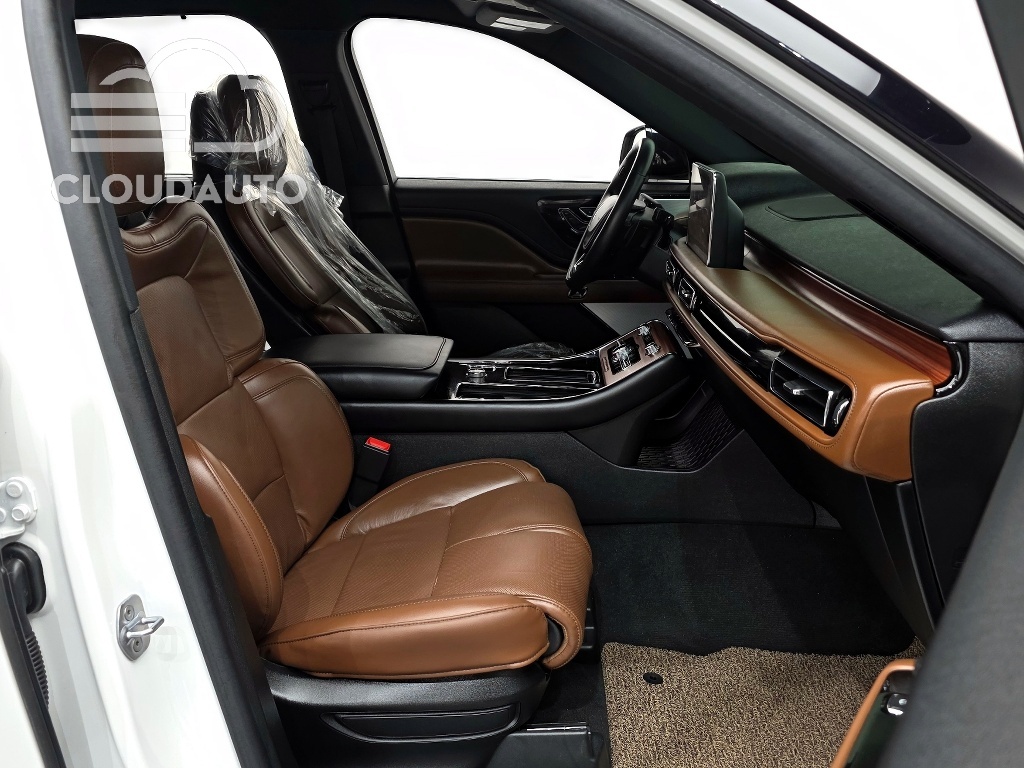 2023 Lincoln Aviator 3.0 AWD - Image 11