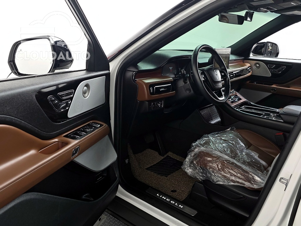 2023 Lincoln Aviator 3.0 AWD - Image 10