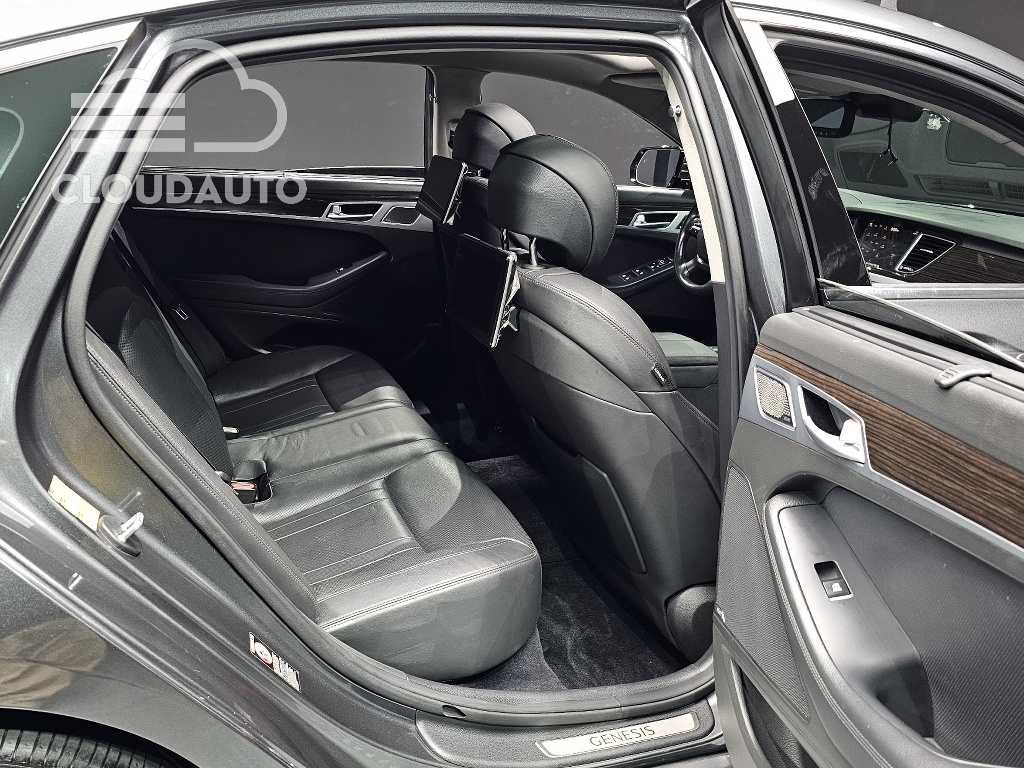 2019 Genesis G80 3.3 GDI AWD - Image 11
