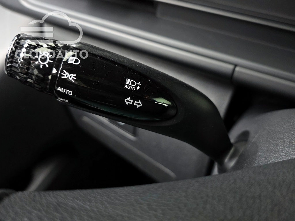 2022 Hyundai Staria L3.5 11 - Image 13