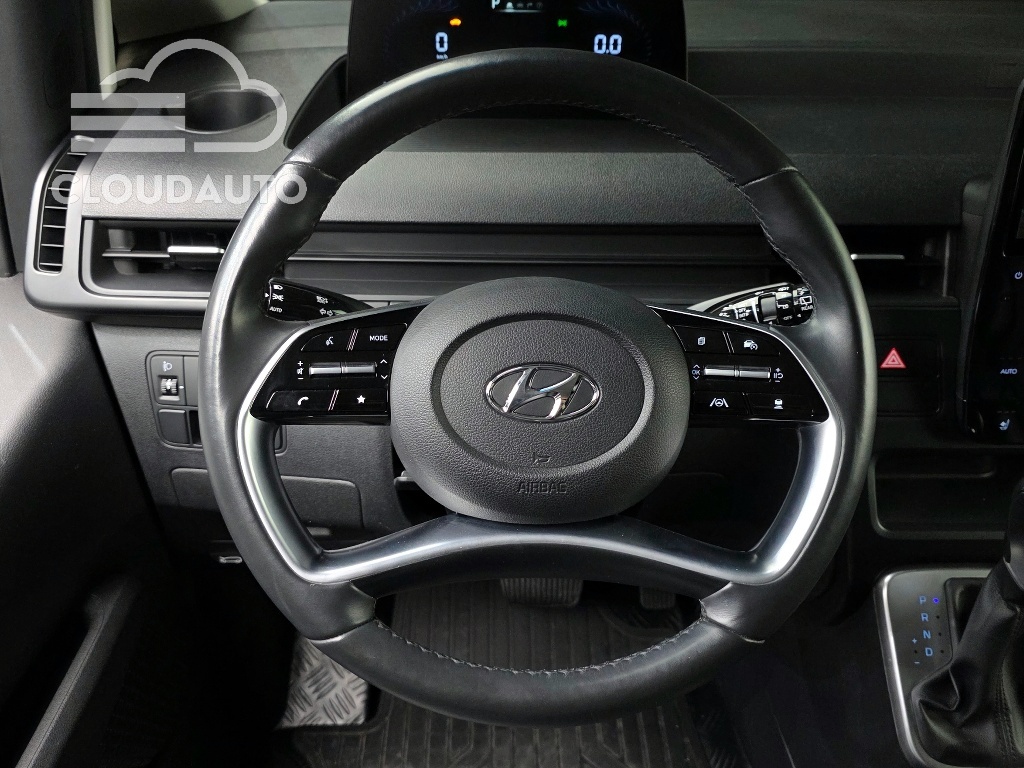 2022 Hyundai Staria L3.5 11 - Image 17