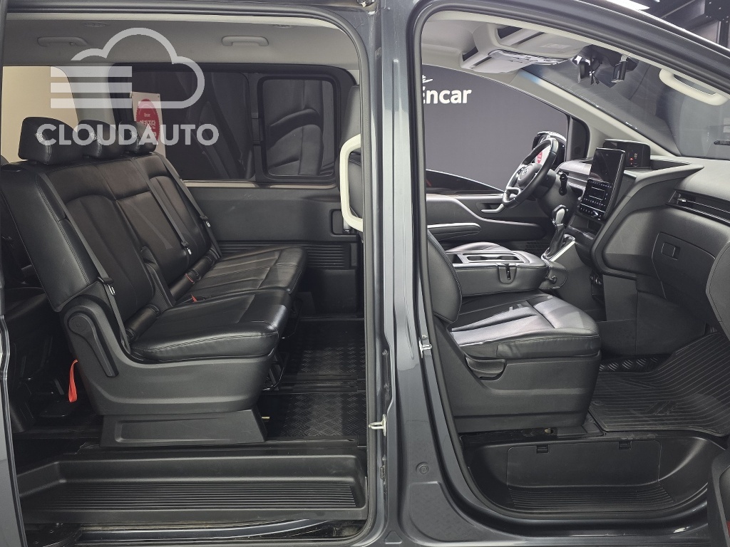 2022 Hyundai Staria L3.5 11 - Image 20