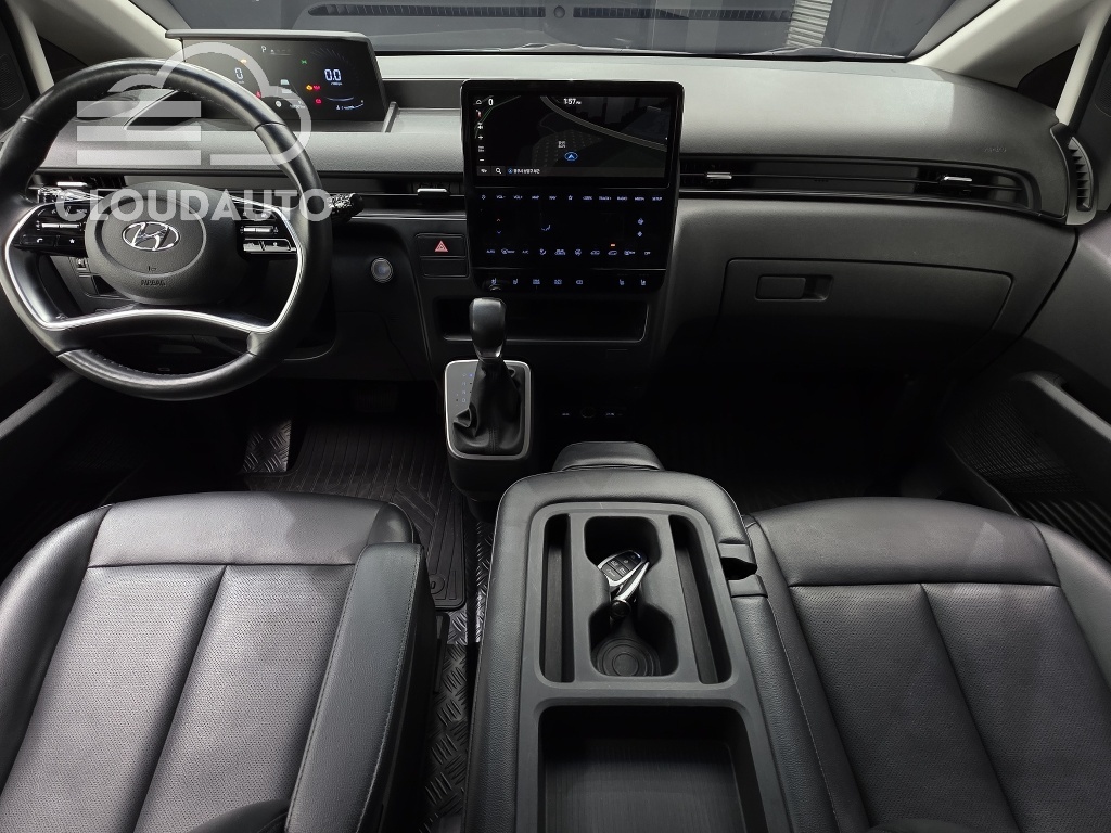 2022 Hyundai Staria L3.5 11 - Image 7
