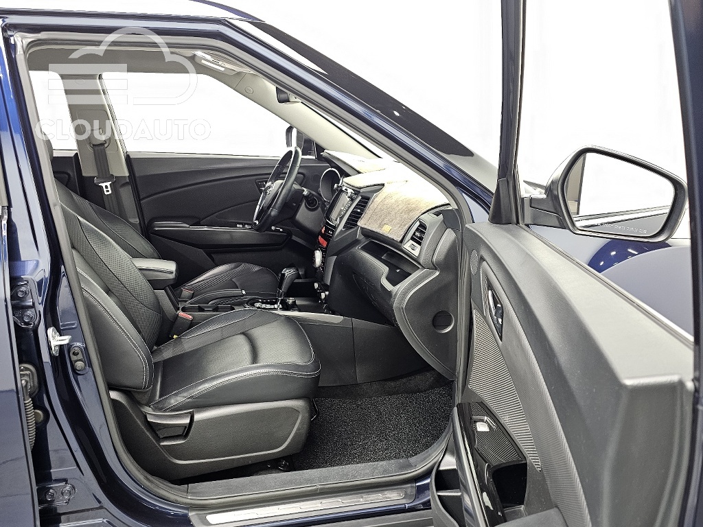 2017 SsangYong Tivoli Diesel LX 2WD - Image 11