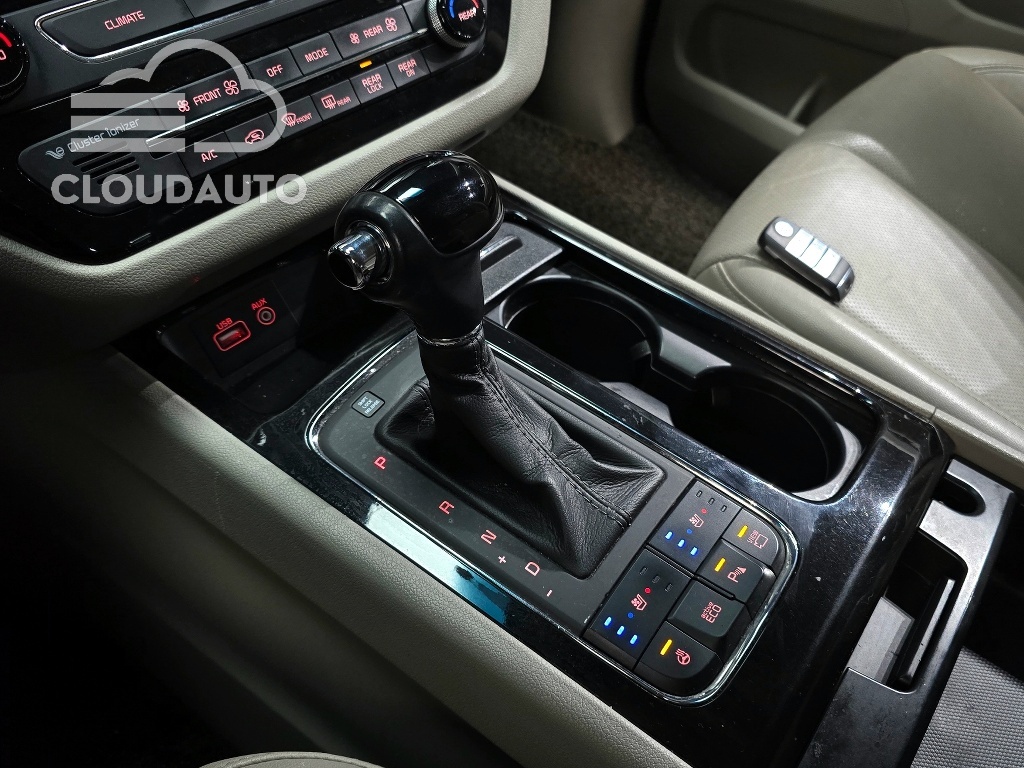 2016 Kia Carnival 9 Noblesse - Image 9