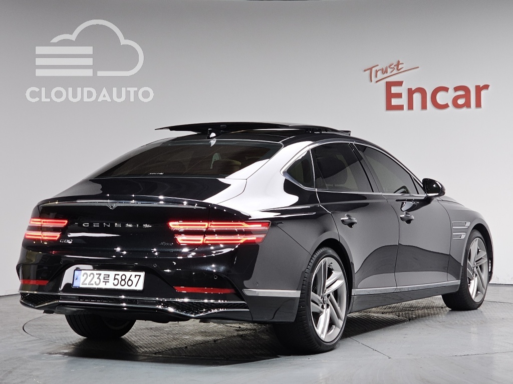 2025 Genesis G80 Gasoline 2.5 Turbo AWD - Image 2