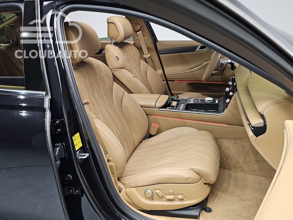2025 Genesis G80 Gasoline 2.5 Turbo AWD - Image 10