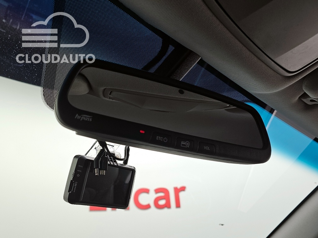 2018 Hyundai Santa Fe Diesel 2.0 2WD - Image 18