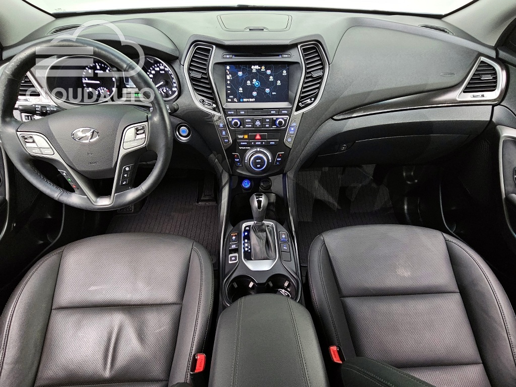 2018 Hyundai Santa Fe Diesel 2.0 2WD - Image 7