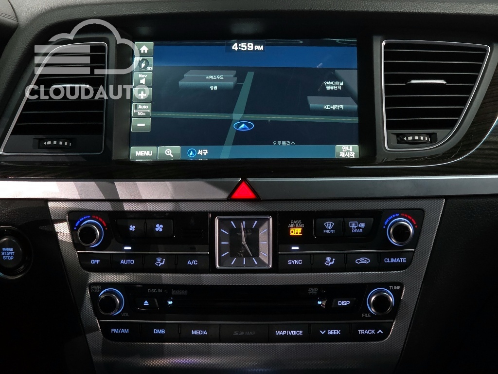 2017 Genesis G80 3.3 GDI AWD - Image 14