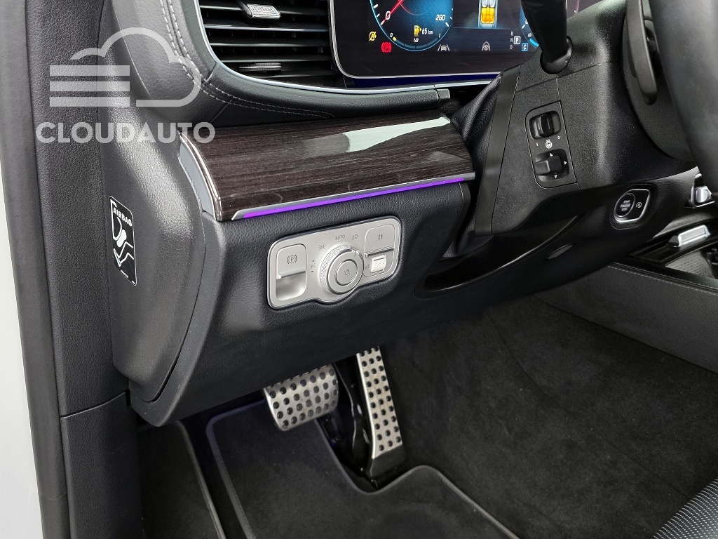 2021 Mercedes-Benz GLE GLE400d 4MATIC Coupe - Image 24