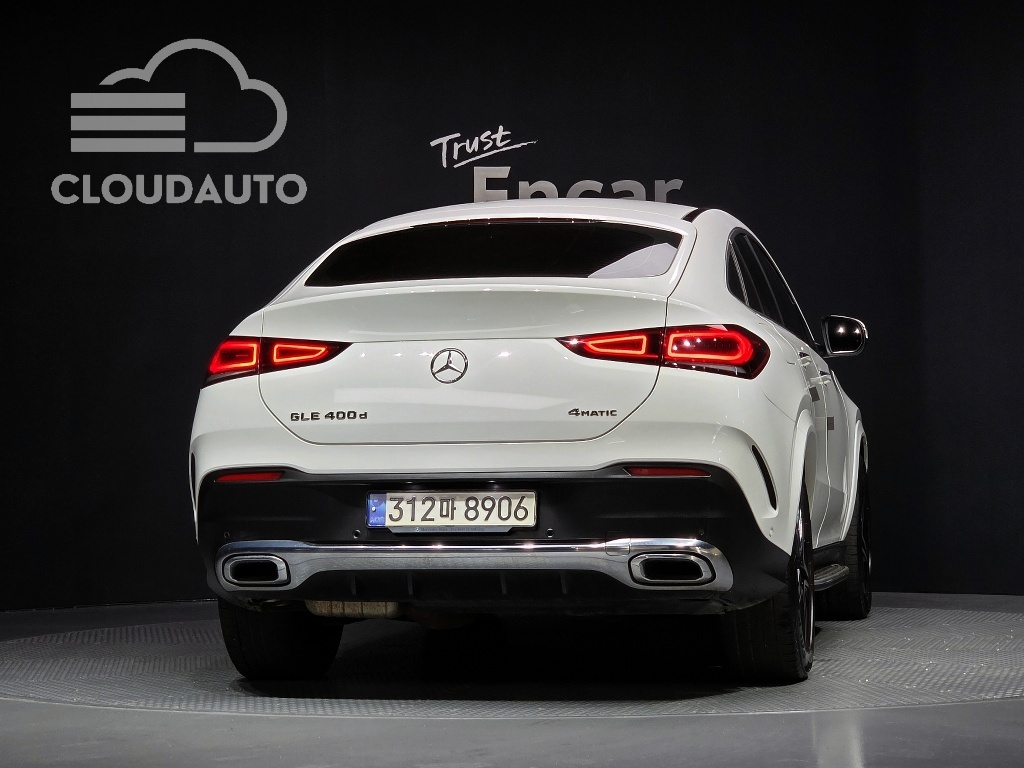 2021 Mercedes-Benz GLE GLE400d 4MATIC Coupe - Image 4