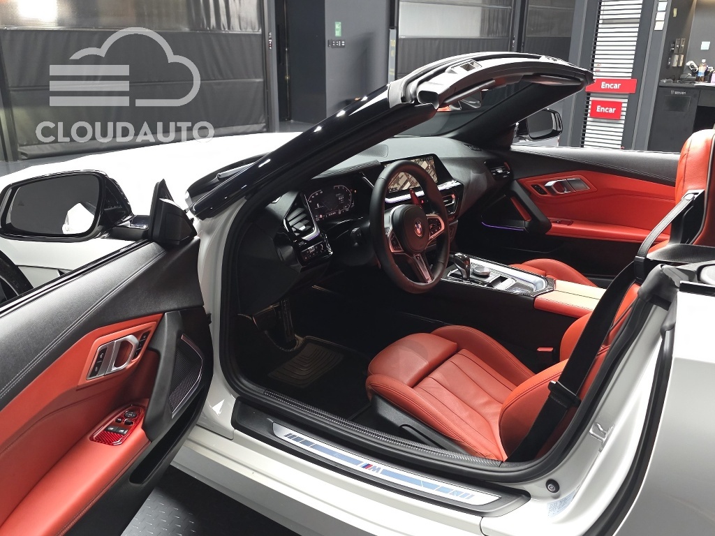 2024 BMW Z4 sDrive20i M Sports - Image 6