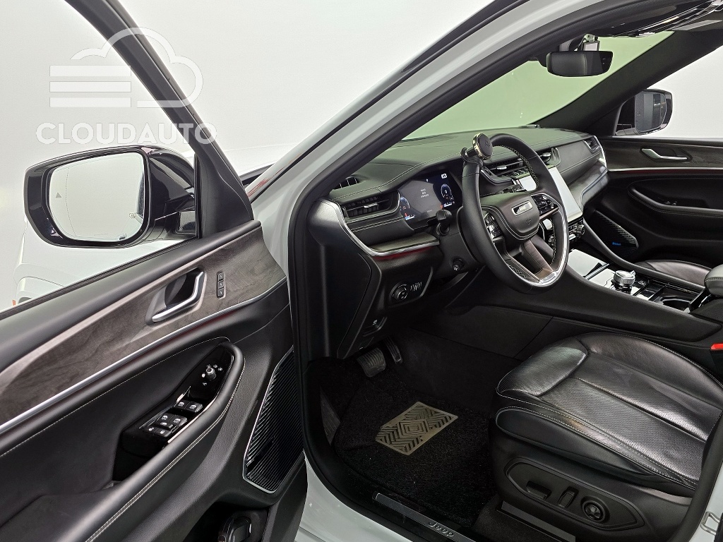 2021 Jeep Grand Cherokee L 3.6 - Image 10