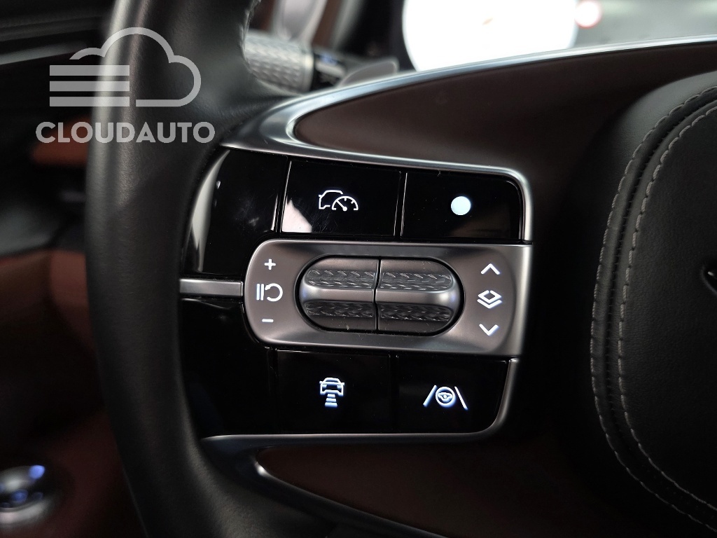 2022 Genesis G90 Gasoline 3.5 Turbo e-S/C AWD LWB - Image 18