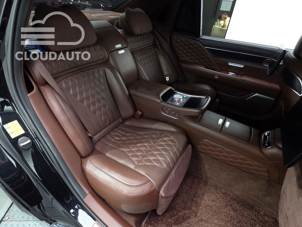 2022 Genesis G90 Gasoline 3.5 Turbo e-S/C AWD LWB - Image 26