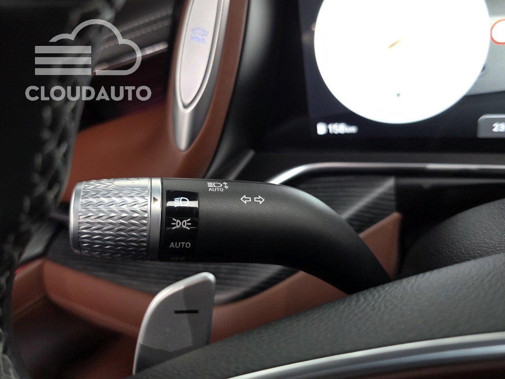 2022 Genesis G90 Gasoline 3.5 Turbo e-S/C AWD LWB - Image 34