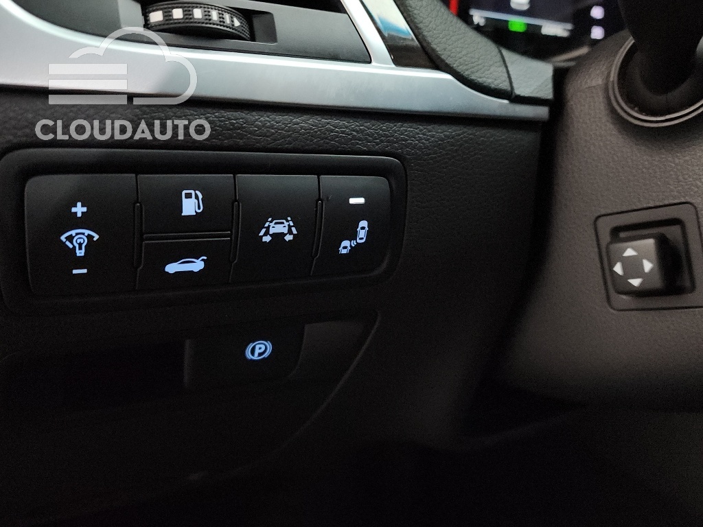 2018 Genesis G80 3.3 GDI AWD - Image 14