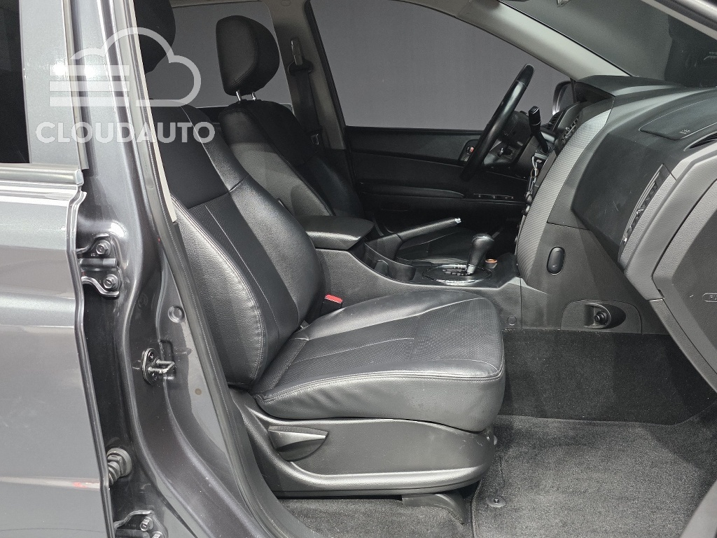 2016 SsangYong Korando Sports CX7 4WD - Image 11
