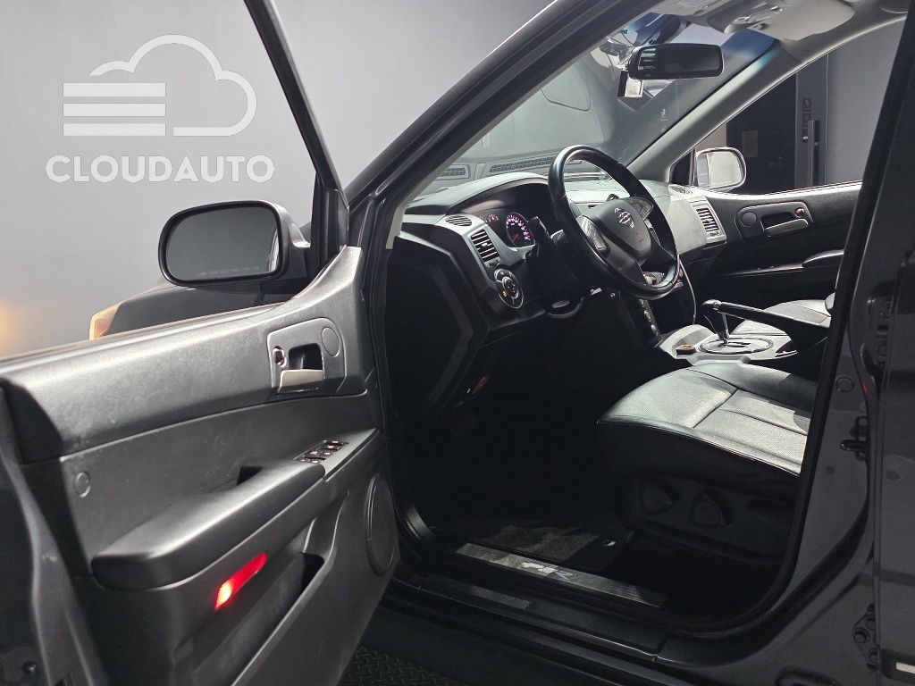 2016 SsangYong Korando Sports CX7 4WD - Image 10