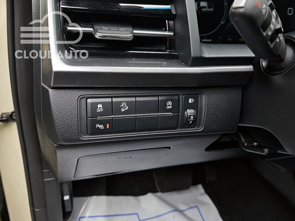 2024 SsangYong Rexton Sports Diesel 2.2 4WD - Image 14