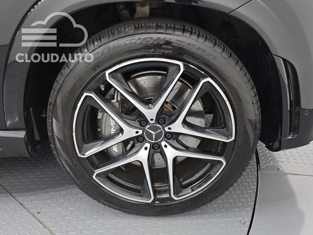 2020 Mercedes-Benz GLE AMG GLE53 4MATIC+ - Image 21