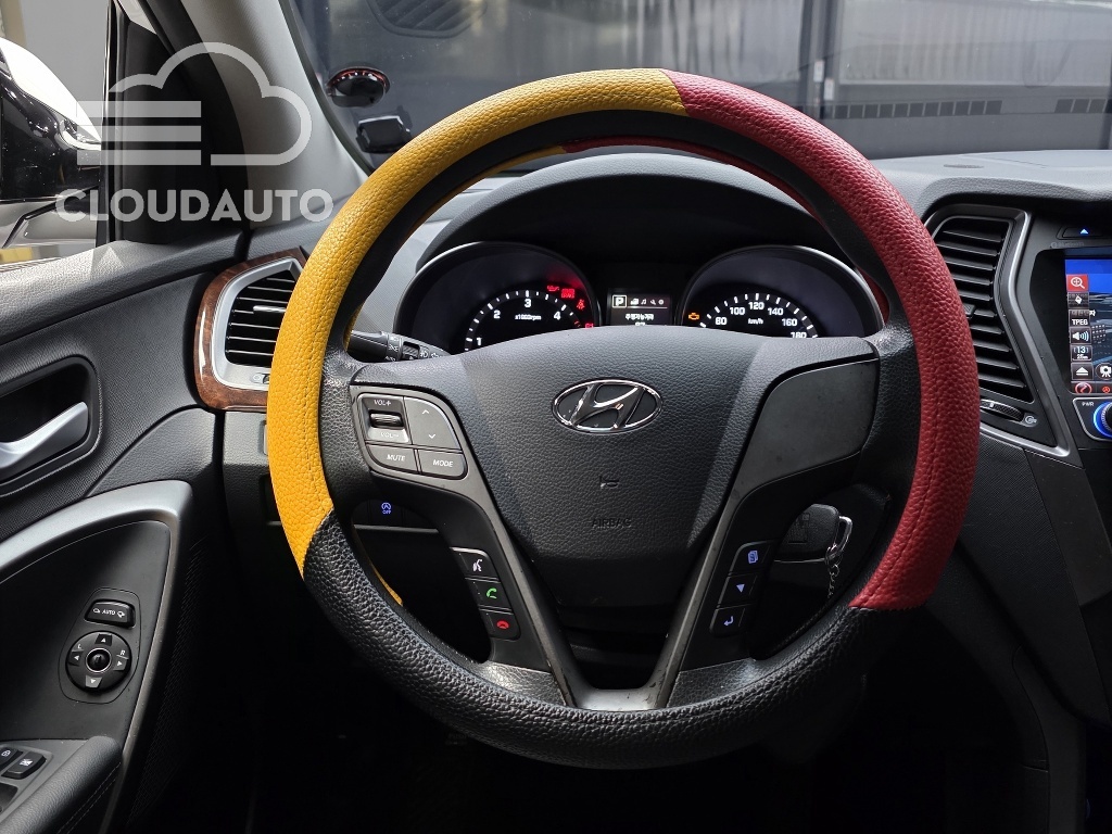 2018 Hyundai Santa Fe Diesel 2.0 2WD - Image 13