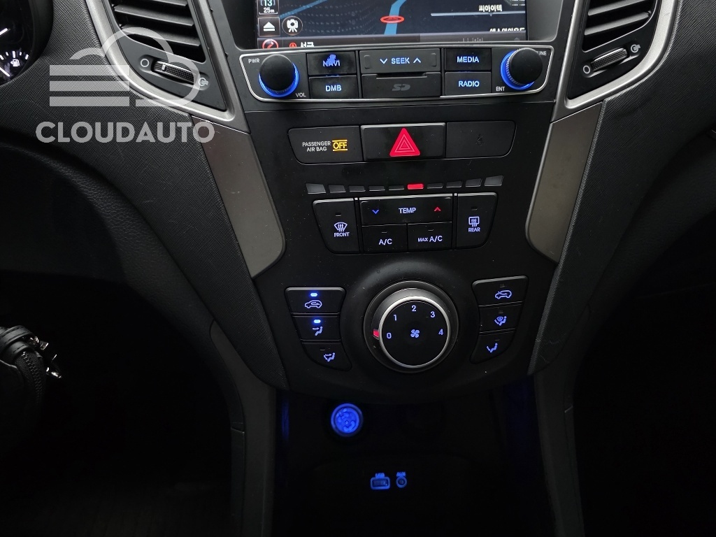 2018 Hyundai Santa Fe Diesel 2.0 2WD - Image 16