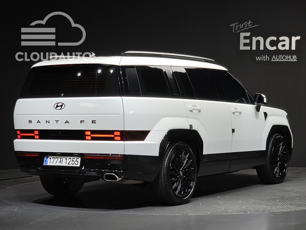 2024 Hyundai Santa Fe Gasoline 2.5T 2WD - Image 2