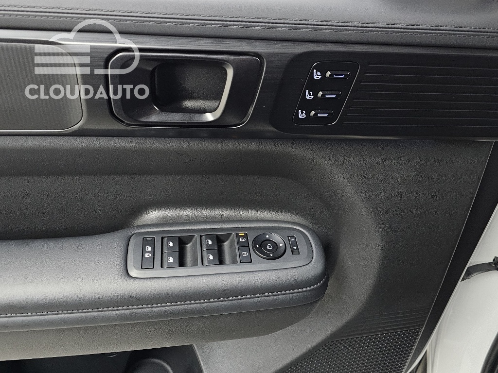 2024 Hyundai Santa Fe Gasoline 2.5T 2WD - Image 30