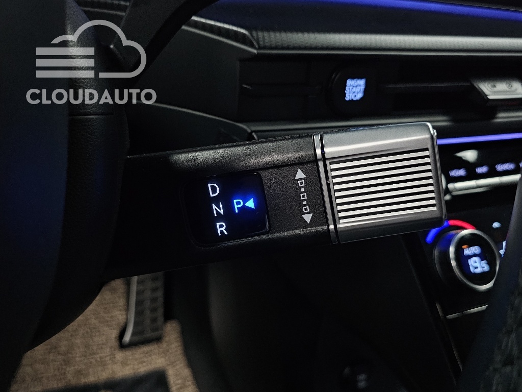 2024 Hyundai Santa Fe Gasoline 2.5T 2WD - Image 9