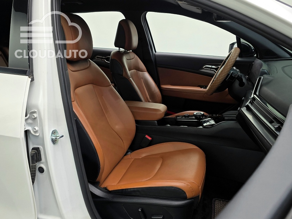 2022 Kia Sportage Gasoline 1.6 Turbo 2WD - Image 10