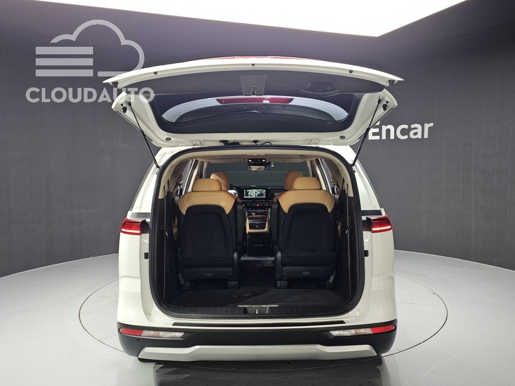 2022 Kia Carnival 9 Prestige - Image 20