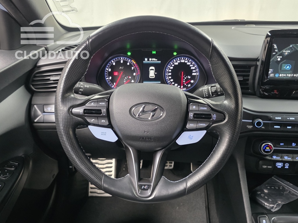 2019 Hyundai Veloster 2.0 N - Image 13